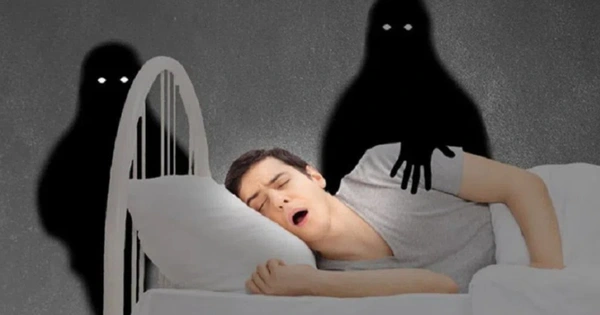 bị bóng đè